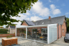 Genieten op het beklinkerd terras