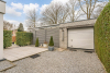Garage met laadpaal