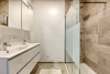 Badkamer met ruime inloopdouche