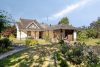 Heel mooie tuin rondom de woning 