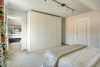 Ouderlijke slaapkamer met ensuite badkamer 