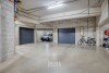 Parkeerkelder met grote afgesloten garage